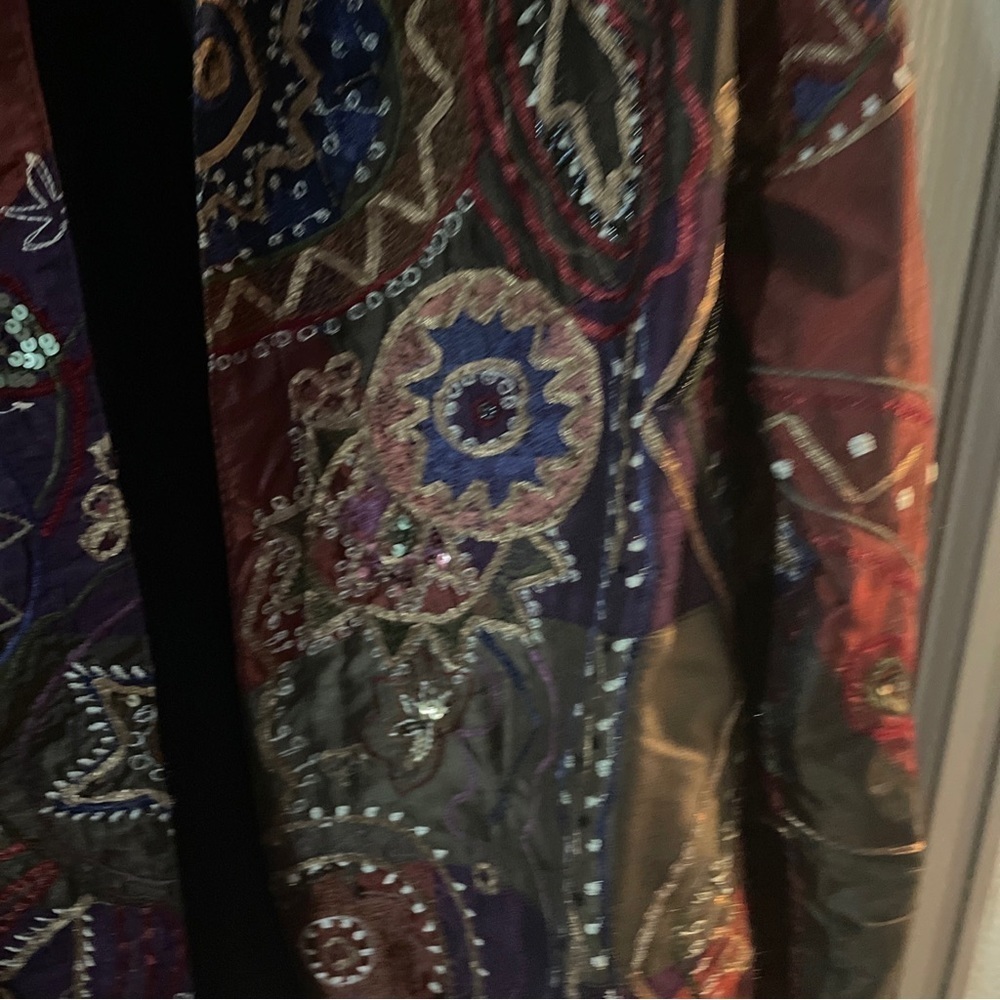 Chicos Womens Blazer Sz 0 Small Embroidered Geometric Sequins Lined - Picture 3 of 5